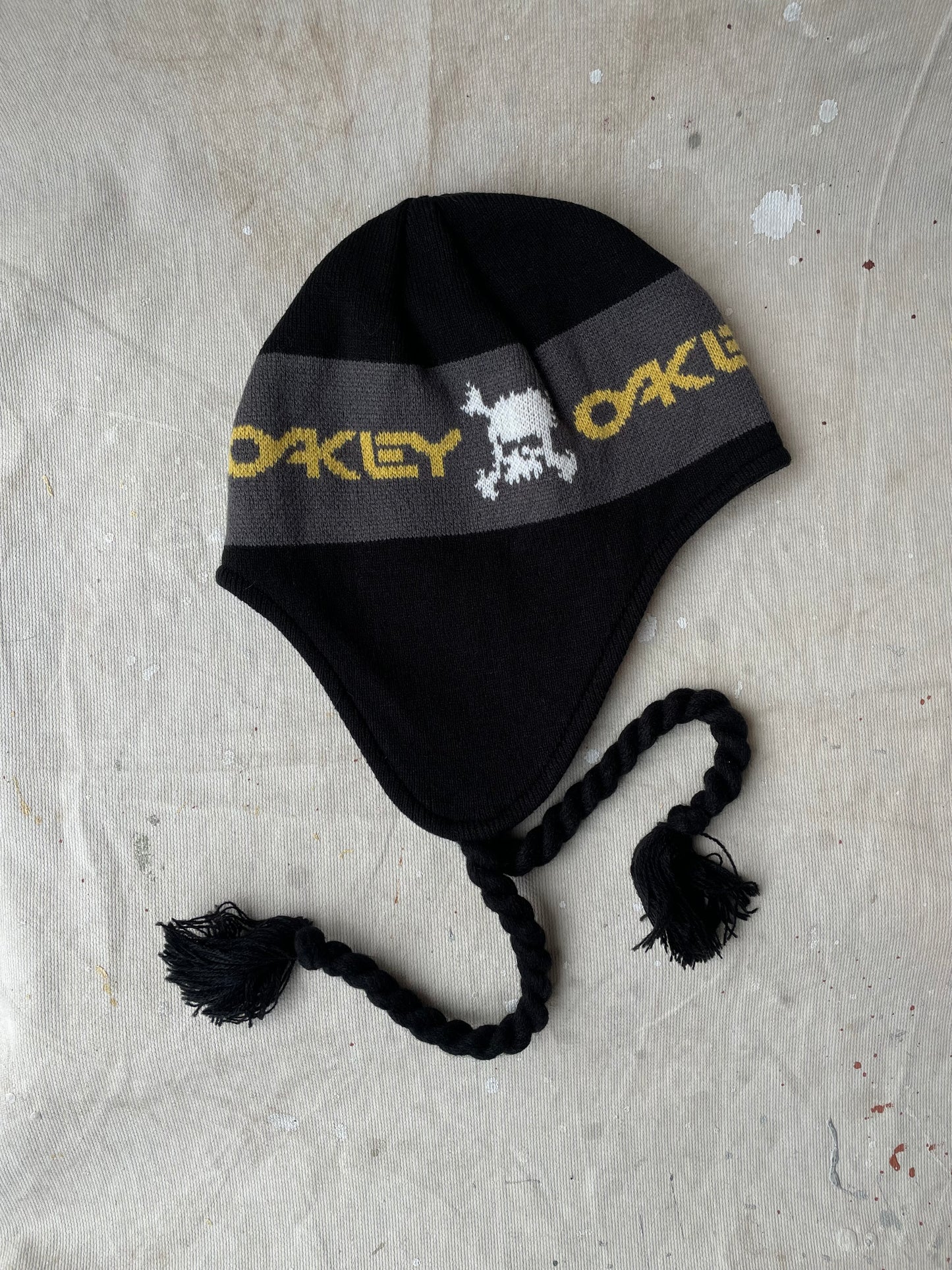 Oakley Skulls Flap Beanie OSFA