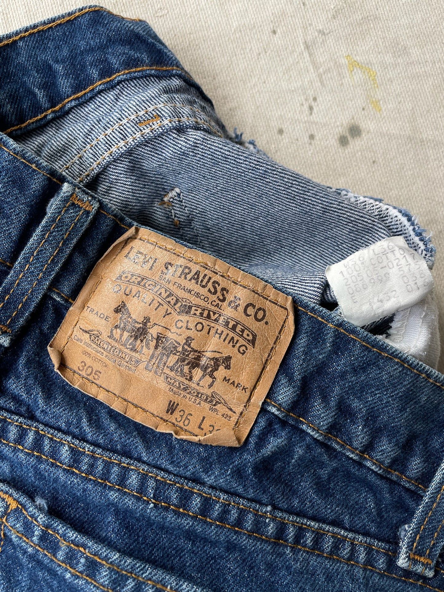 80's Levi's 305 Orange Tab Jeans—[35x36]