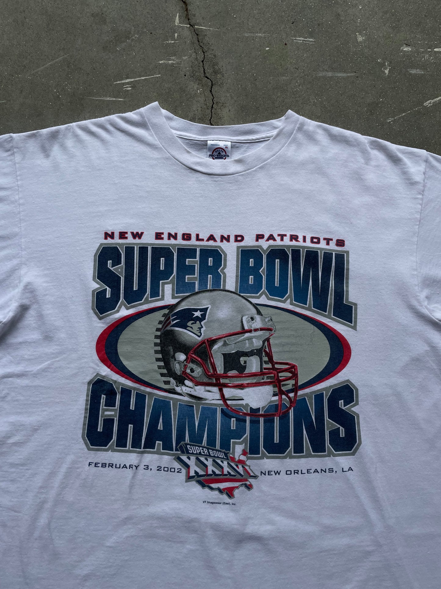 2002 New England Patriots Super Bowl Champions T-Shirt—[XL]