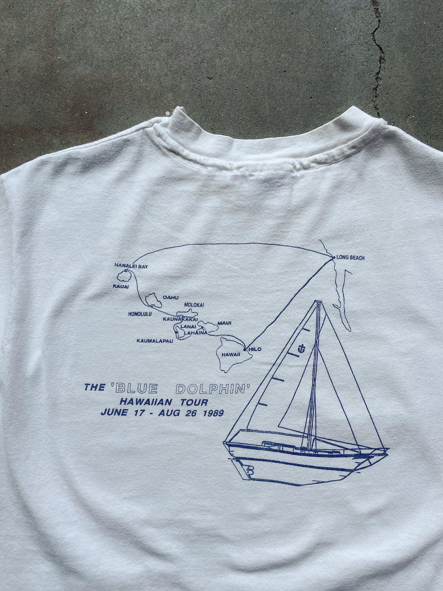 90's Blue Dolphins Sailing T-Shirt—[L]