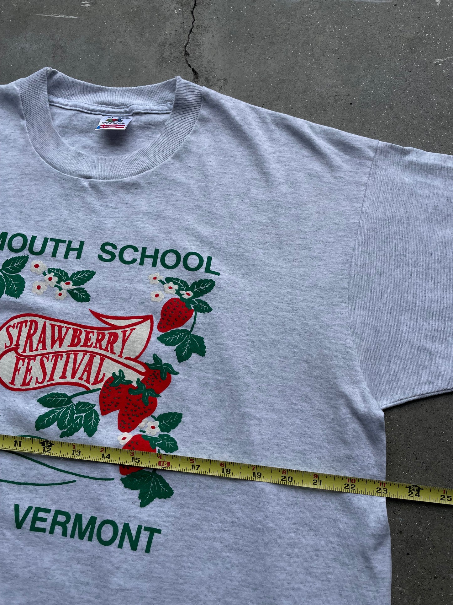 90’s Plymouth Vermont T-Shirt—[XL]