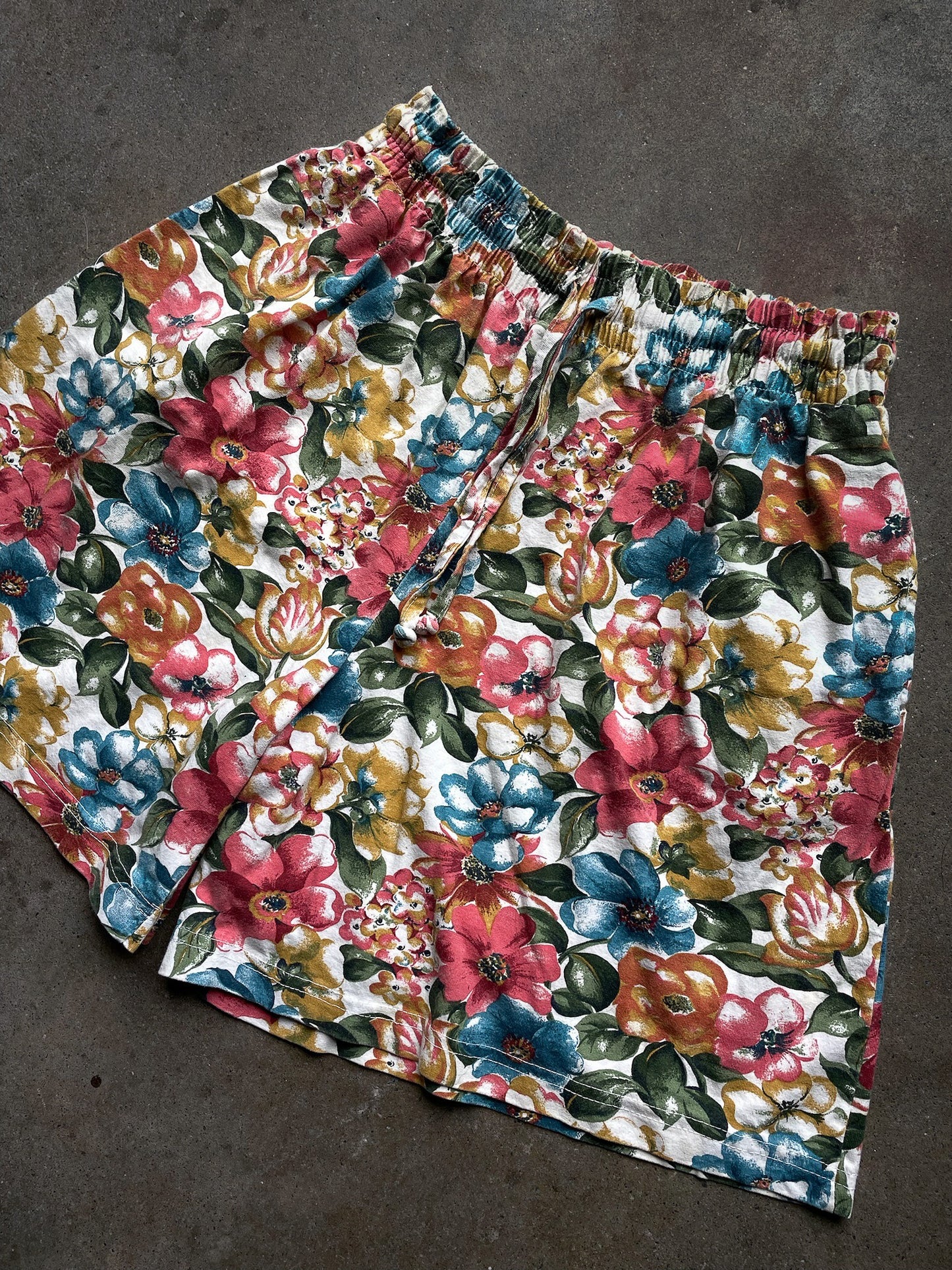 90's Floral Blockprint Shorts—[M]