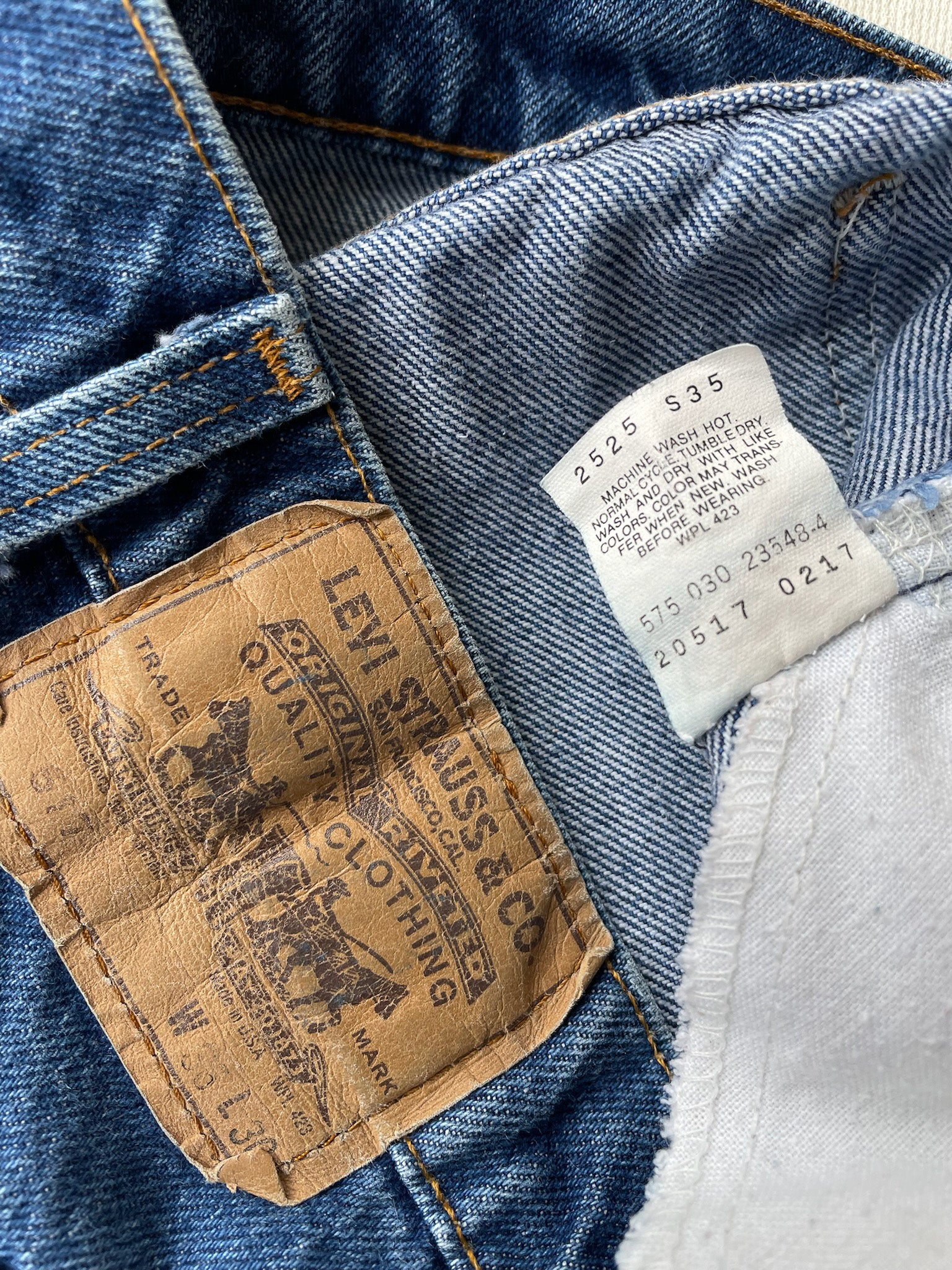 80's/90's Levi's 517 Orange Tab Jeans—[35x30] – mahshu