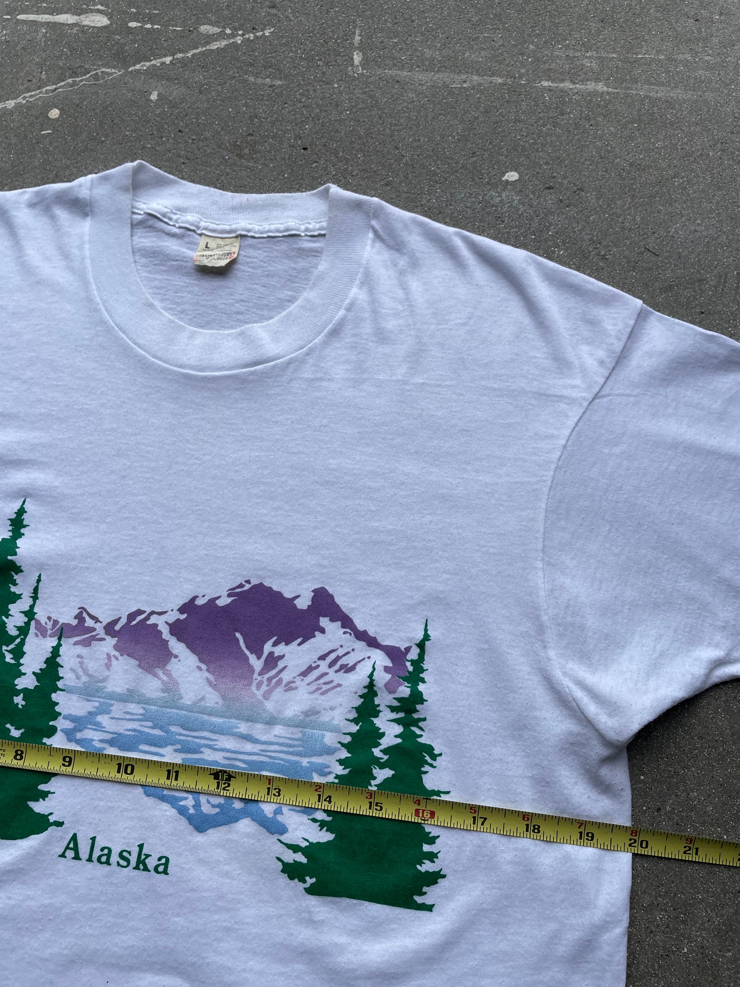 80’s Alaska T-Shirt—[L]