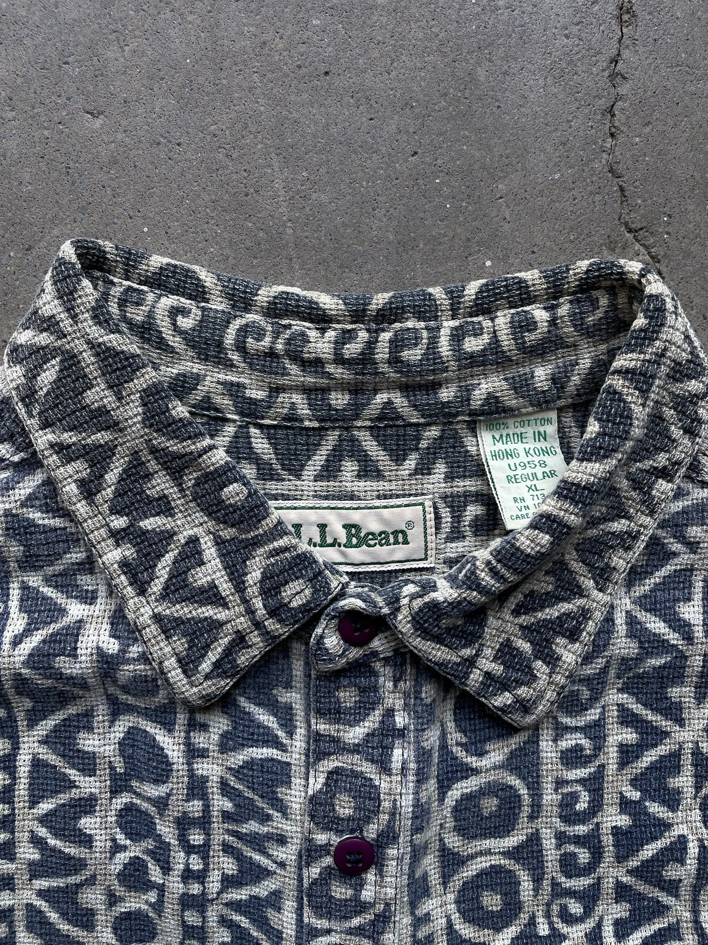 Vintage L.L.Bean Woven Geometric Short Sleeve Shirt—[L]