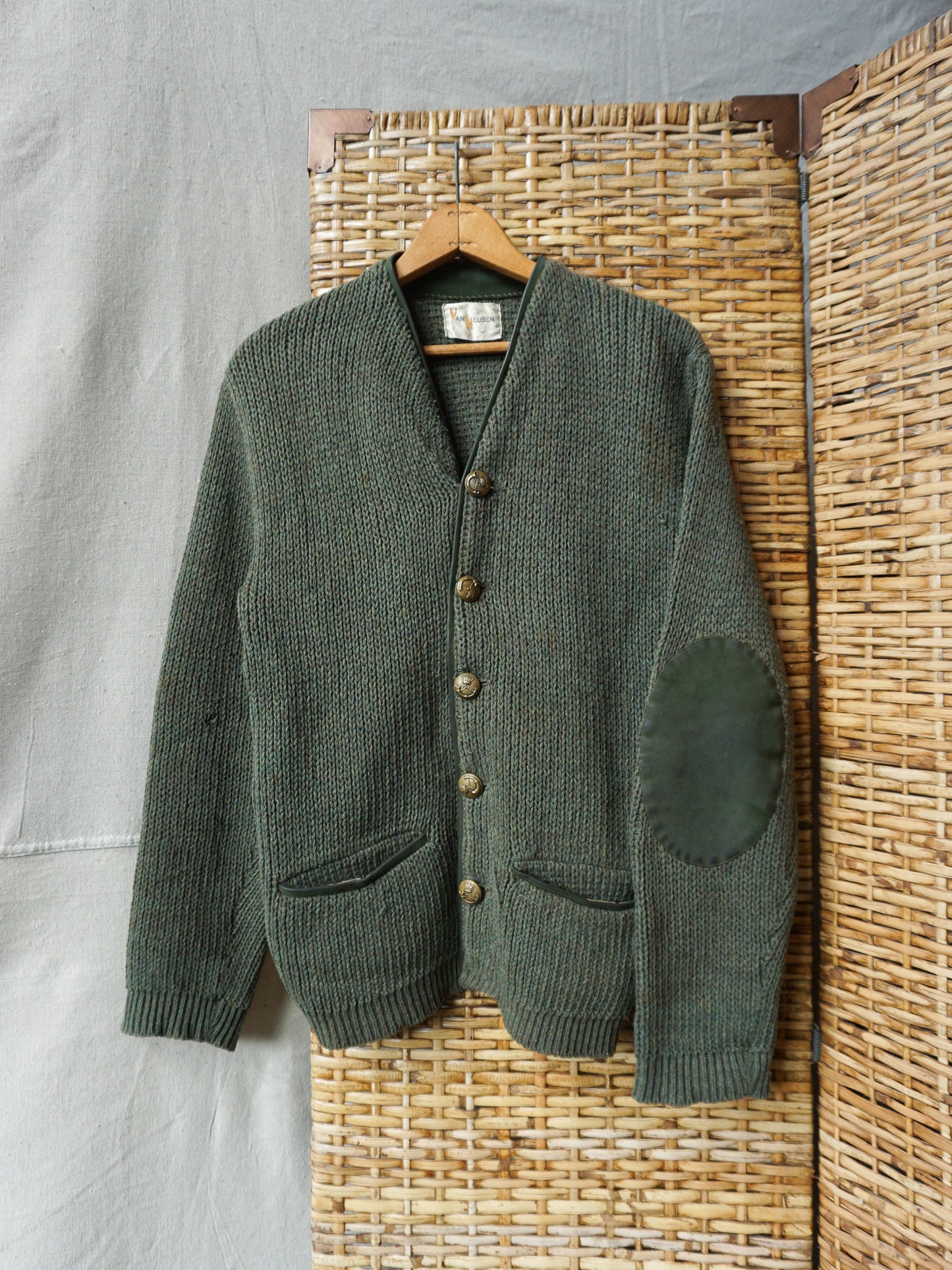 1960's Van Heusen Cardigan—[S/M]