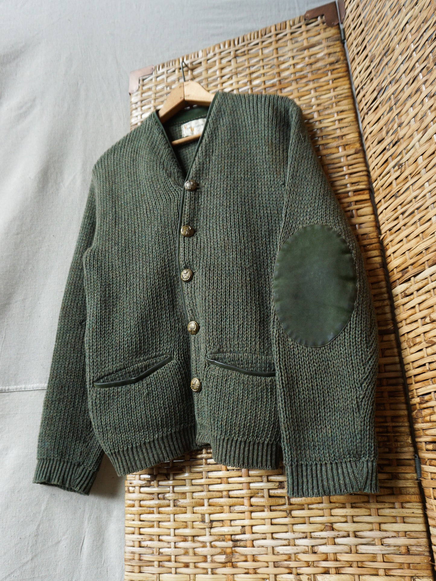 1960's Van Heusen Cardigan—[S/M]