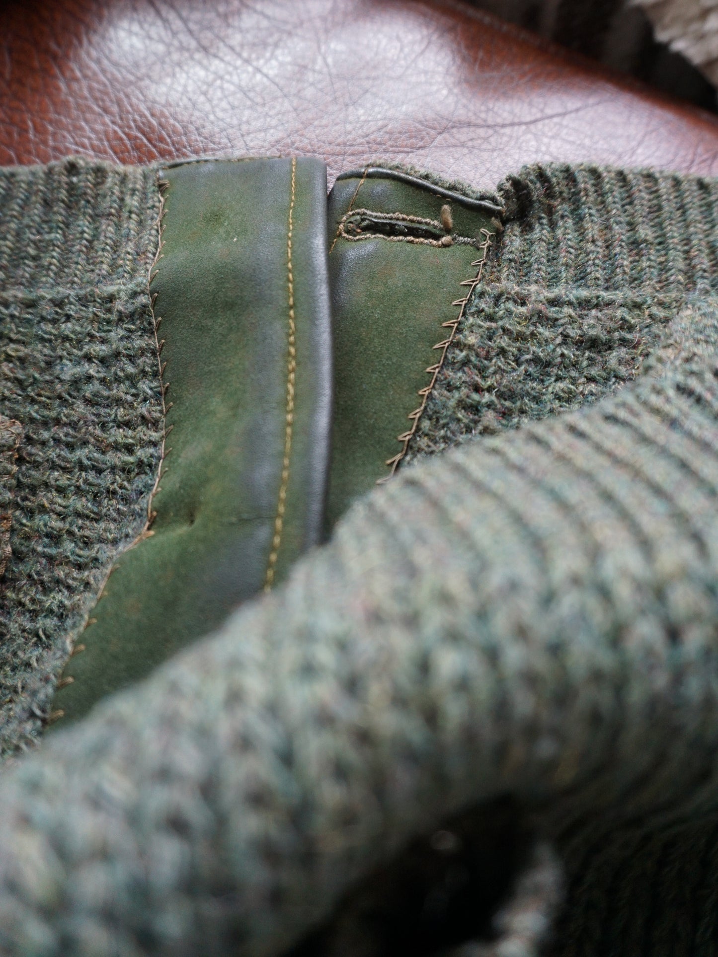 1960's Van Heusen Cardigan—[S/M]