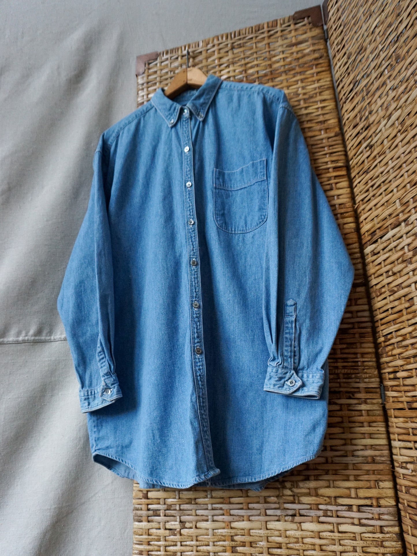 1990s Gap Chambray Button-Down Shirt—[XL]