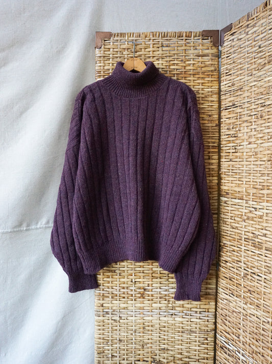 Rib Knit Turtleneck Sweater—[L]