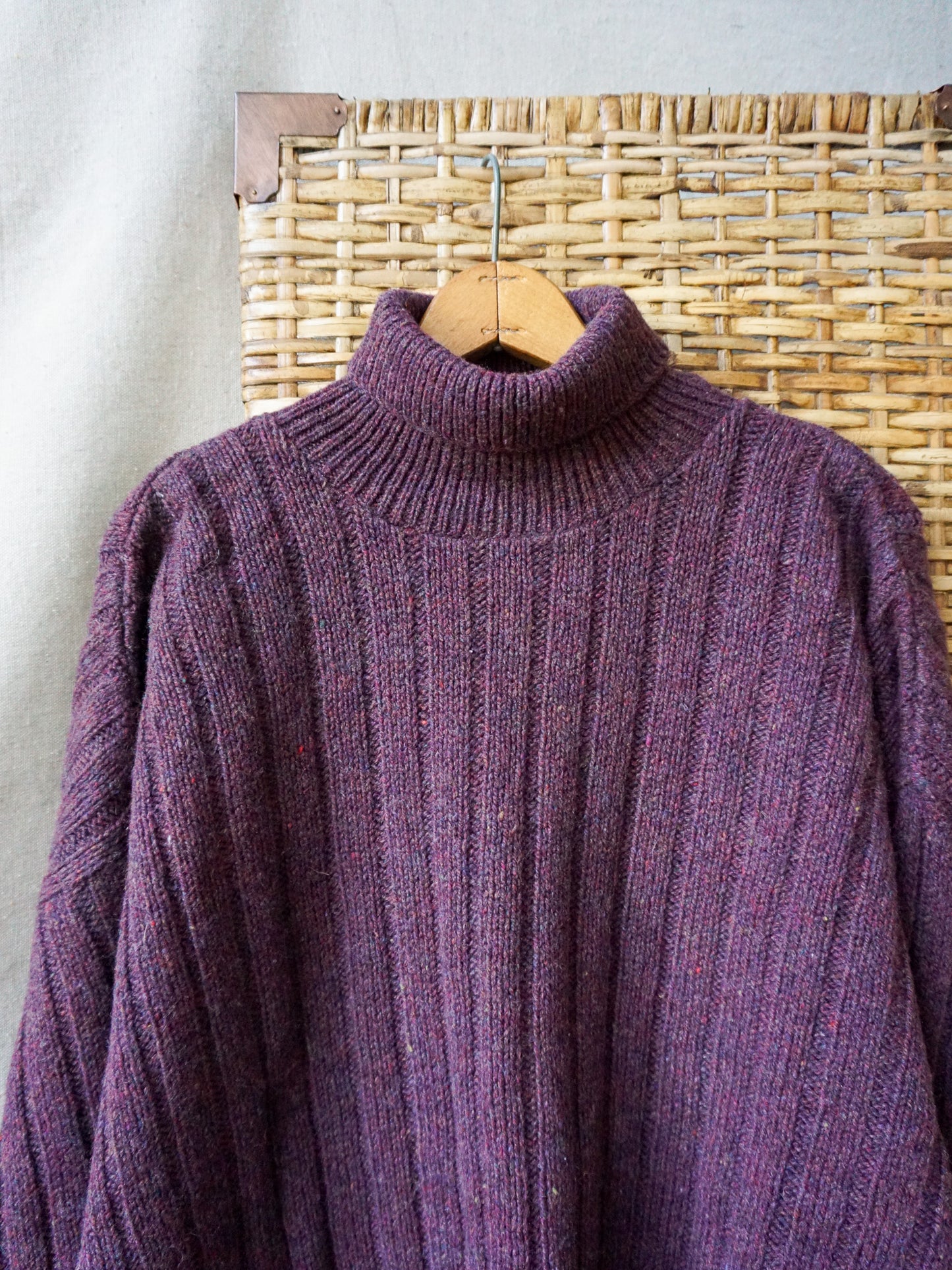 Rib Knit Turtleneck Sweater—[L]