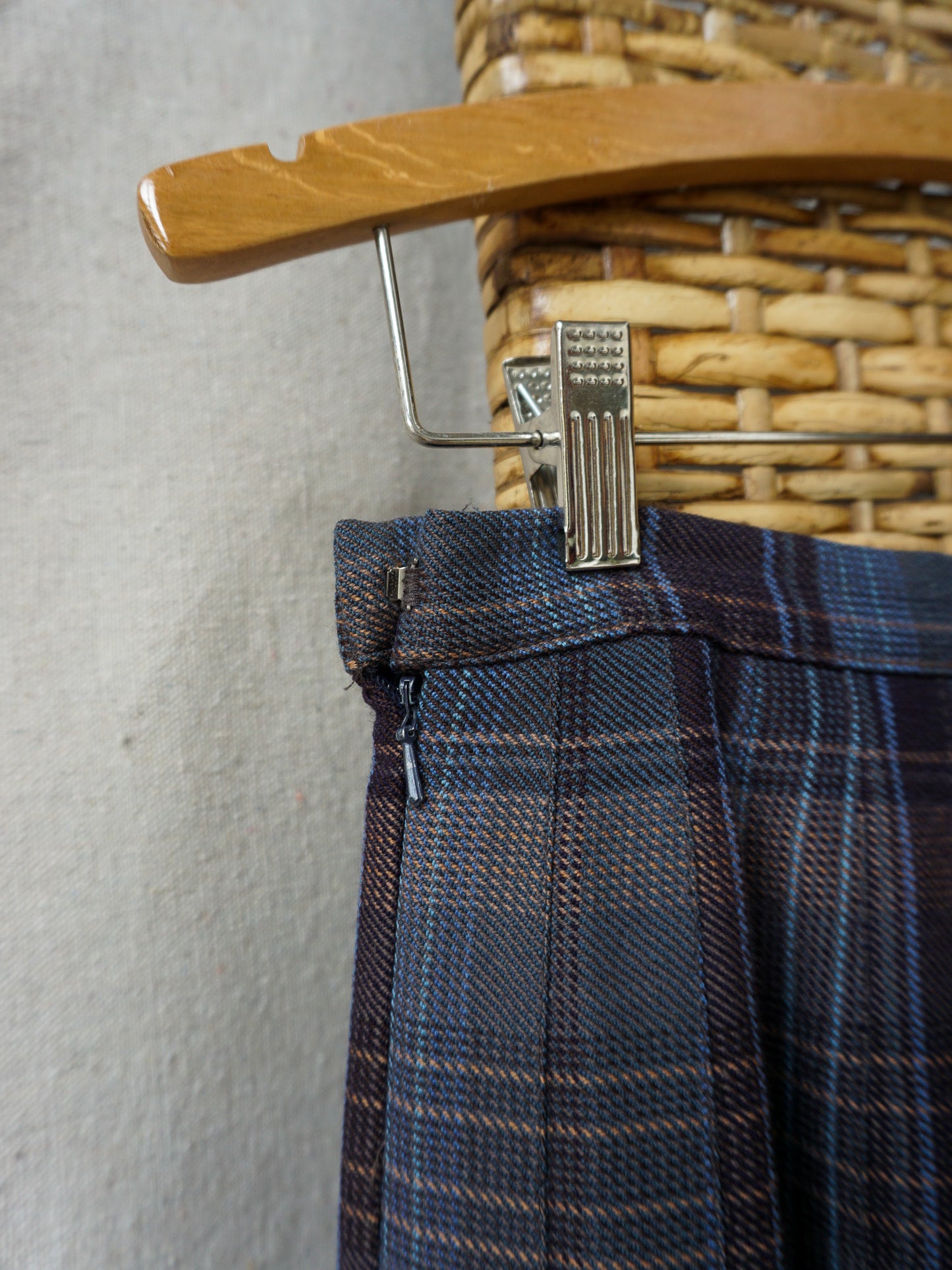 Plaid Pleated Midi Skirt—[27]