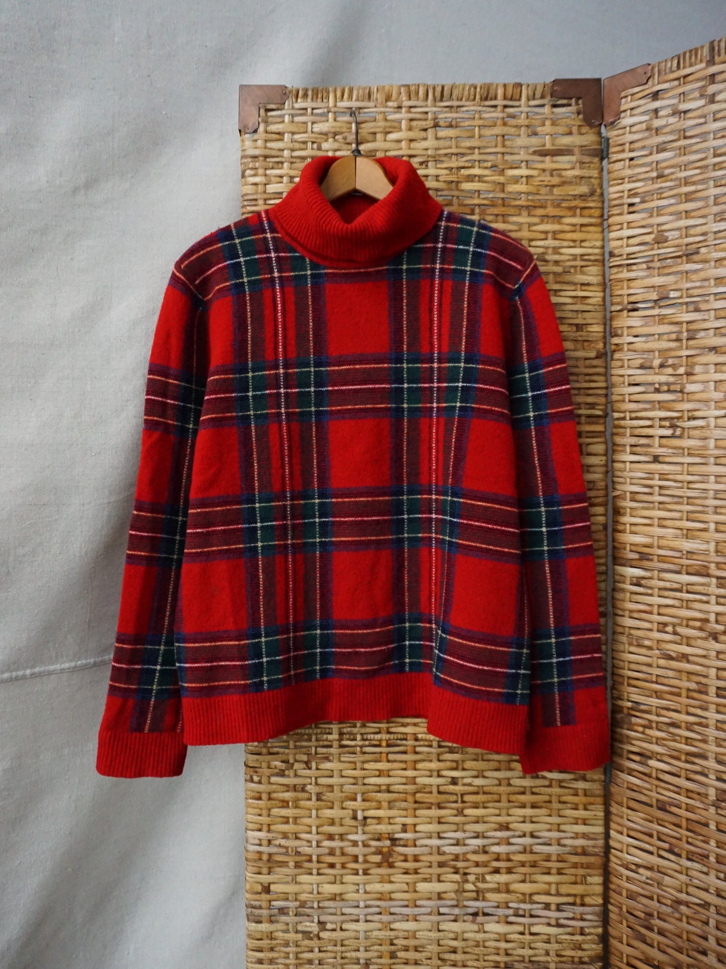 Lauren RL Tartan Turtleneck Sweater—[L]