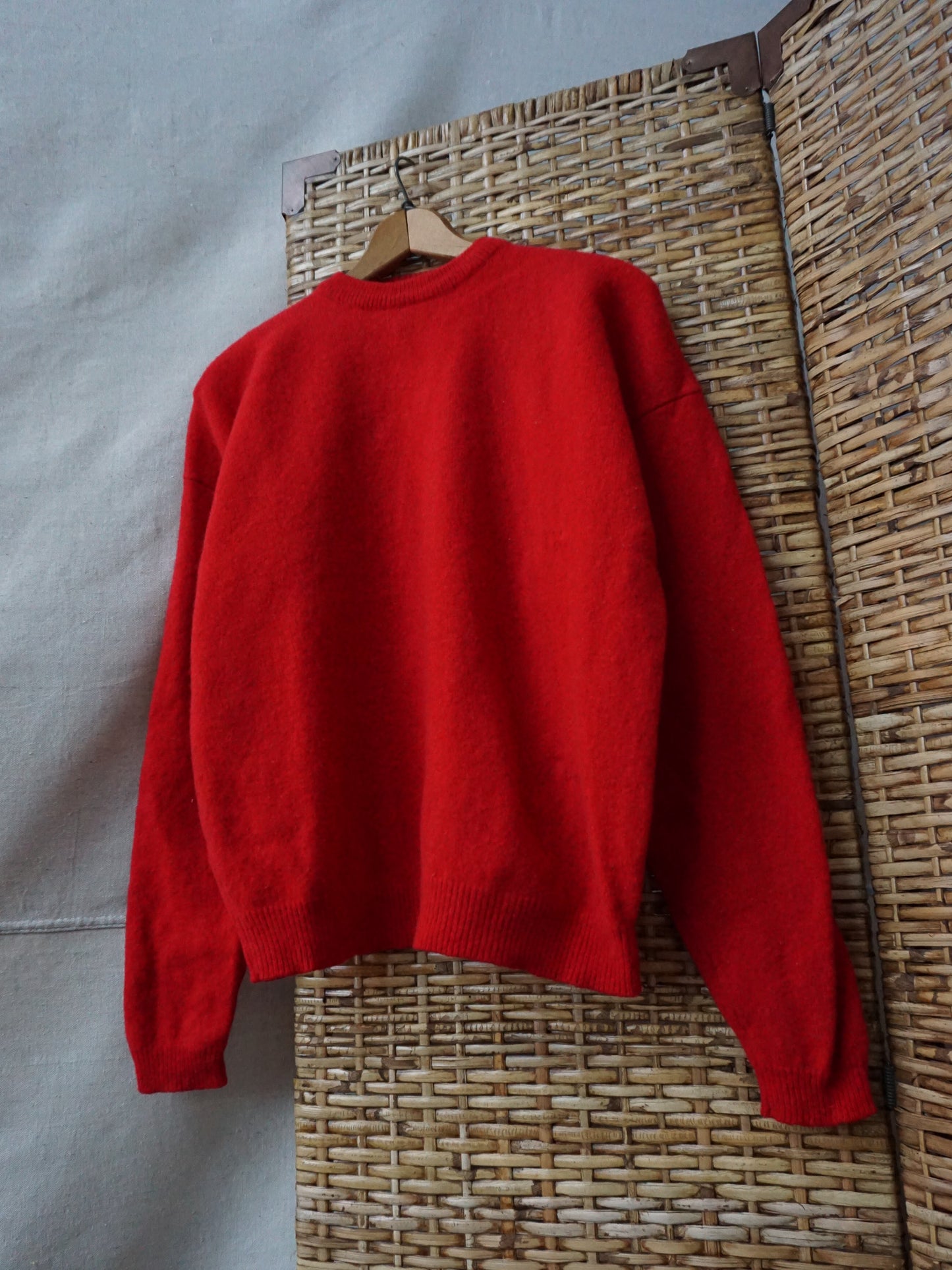 Abercrombie & Fitch Wool Sweater—[M]