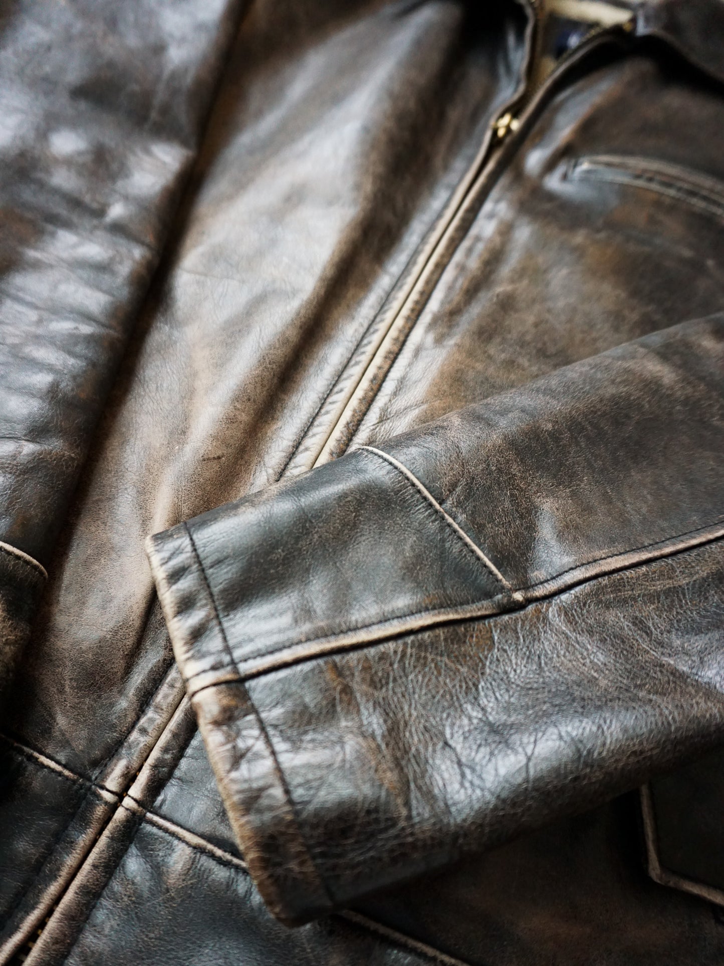 Gap Sherpa Lined Leather Jacket—[M/L]