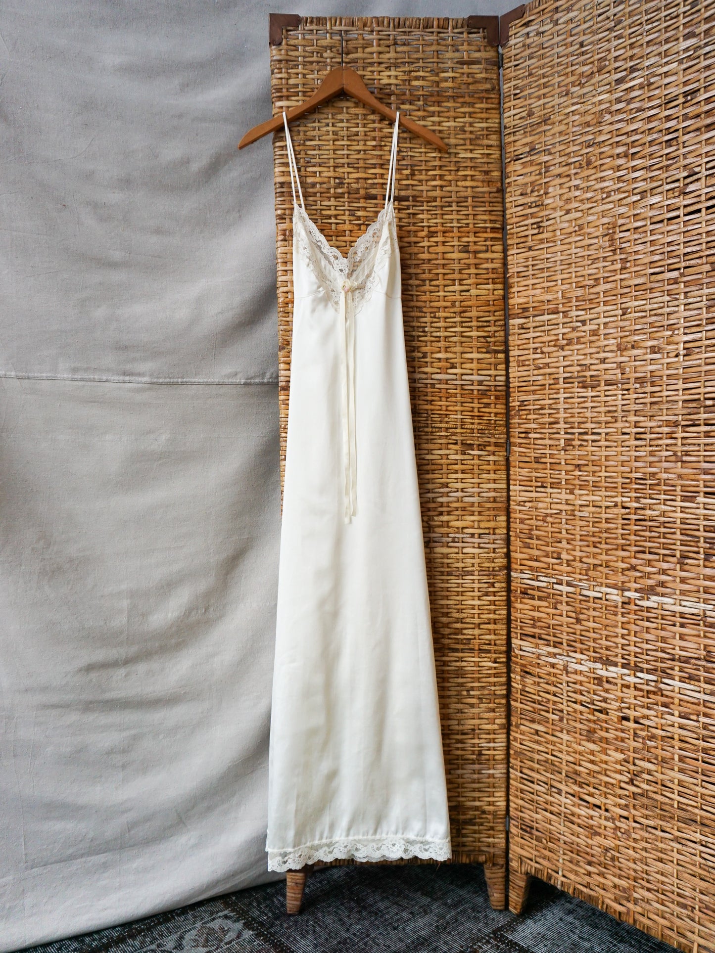 Vintage Satin Peignoir Set—[S]