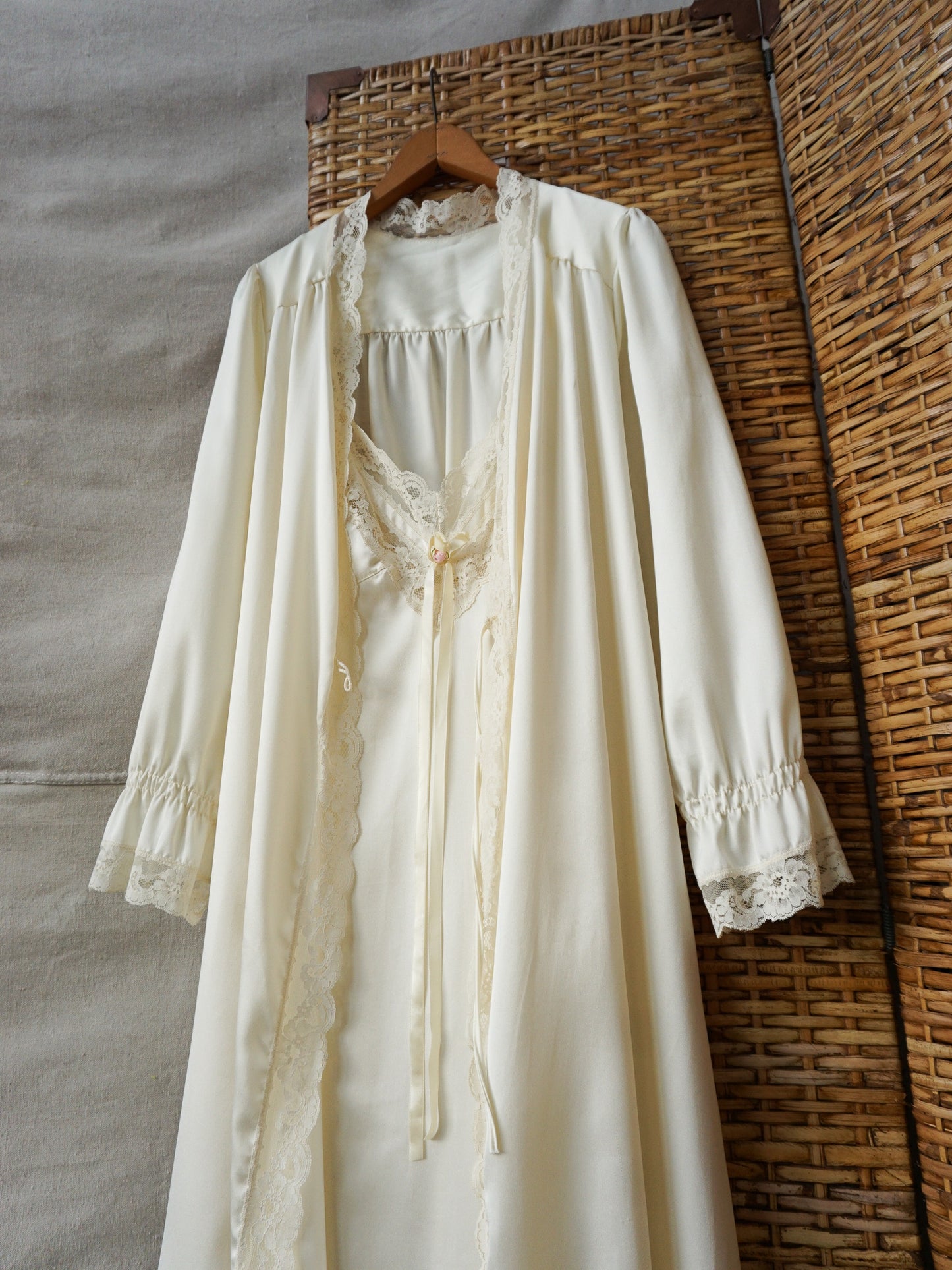 Vintage Satin Peignoir Set—[S]