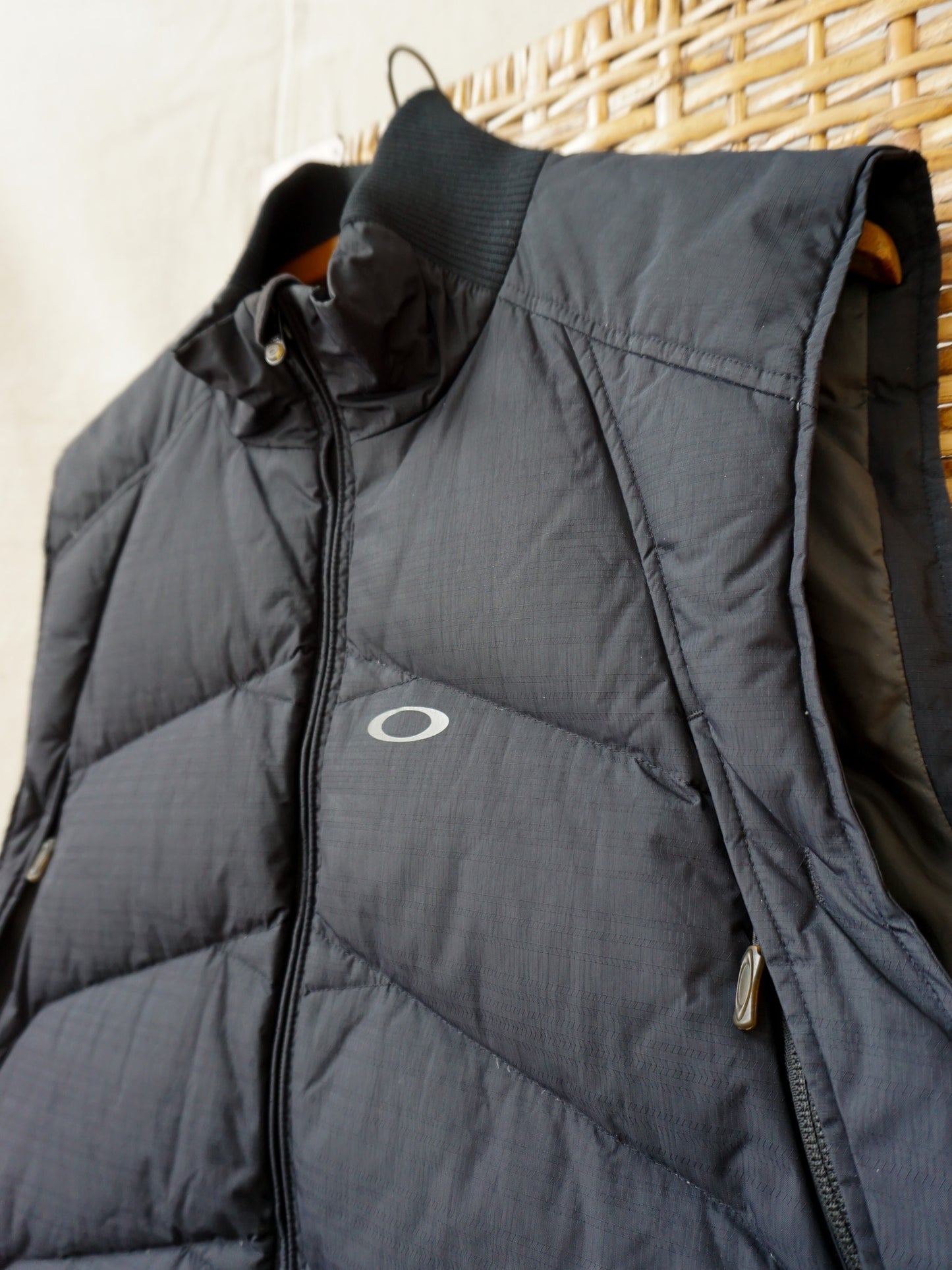 Oakley Puffer Vest—[L]