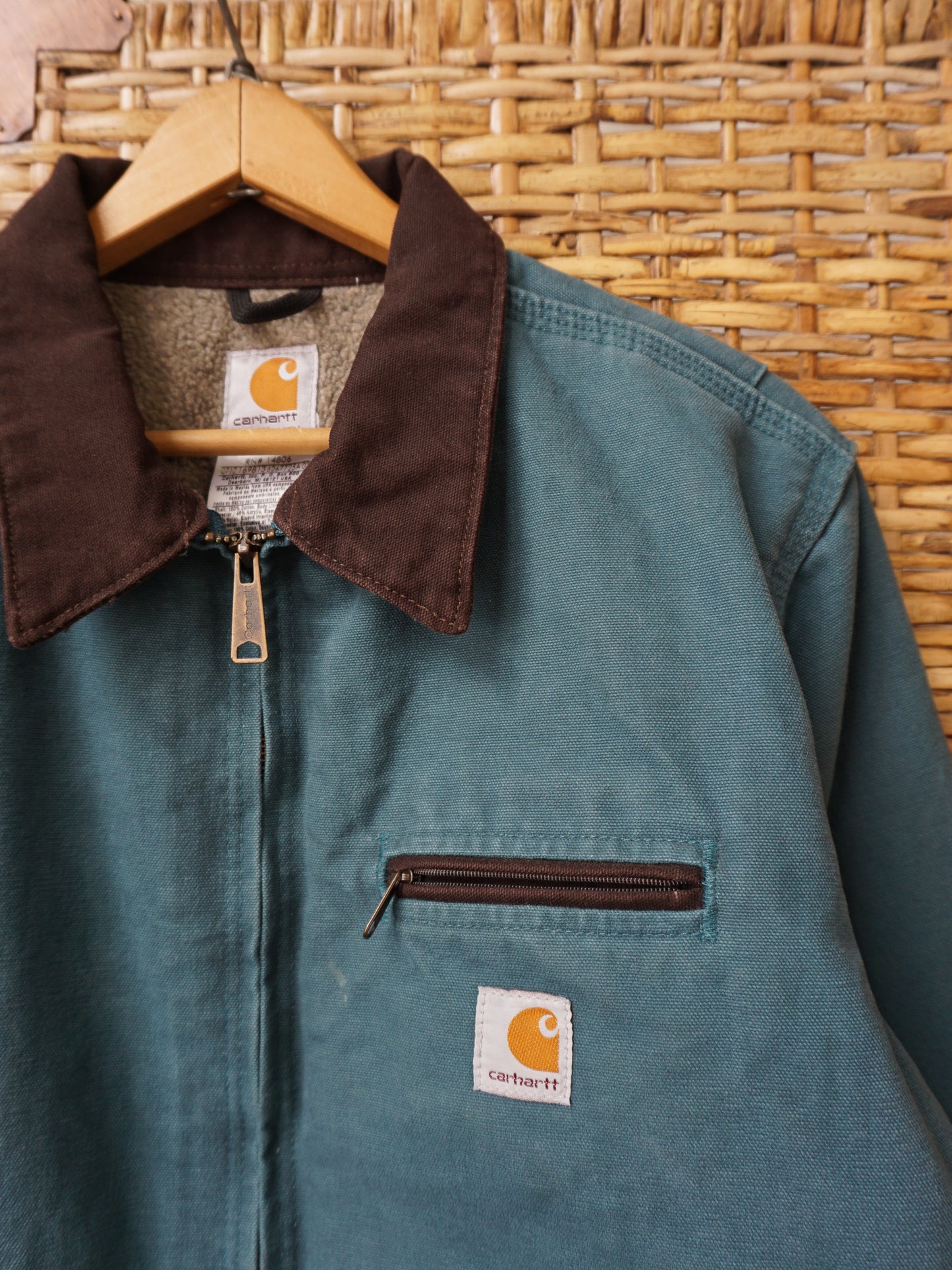 Carhartt Sherpa Lined Detroit Jacket—[M]