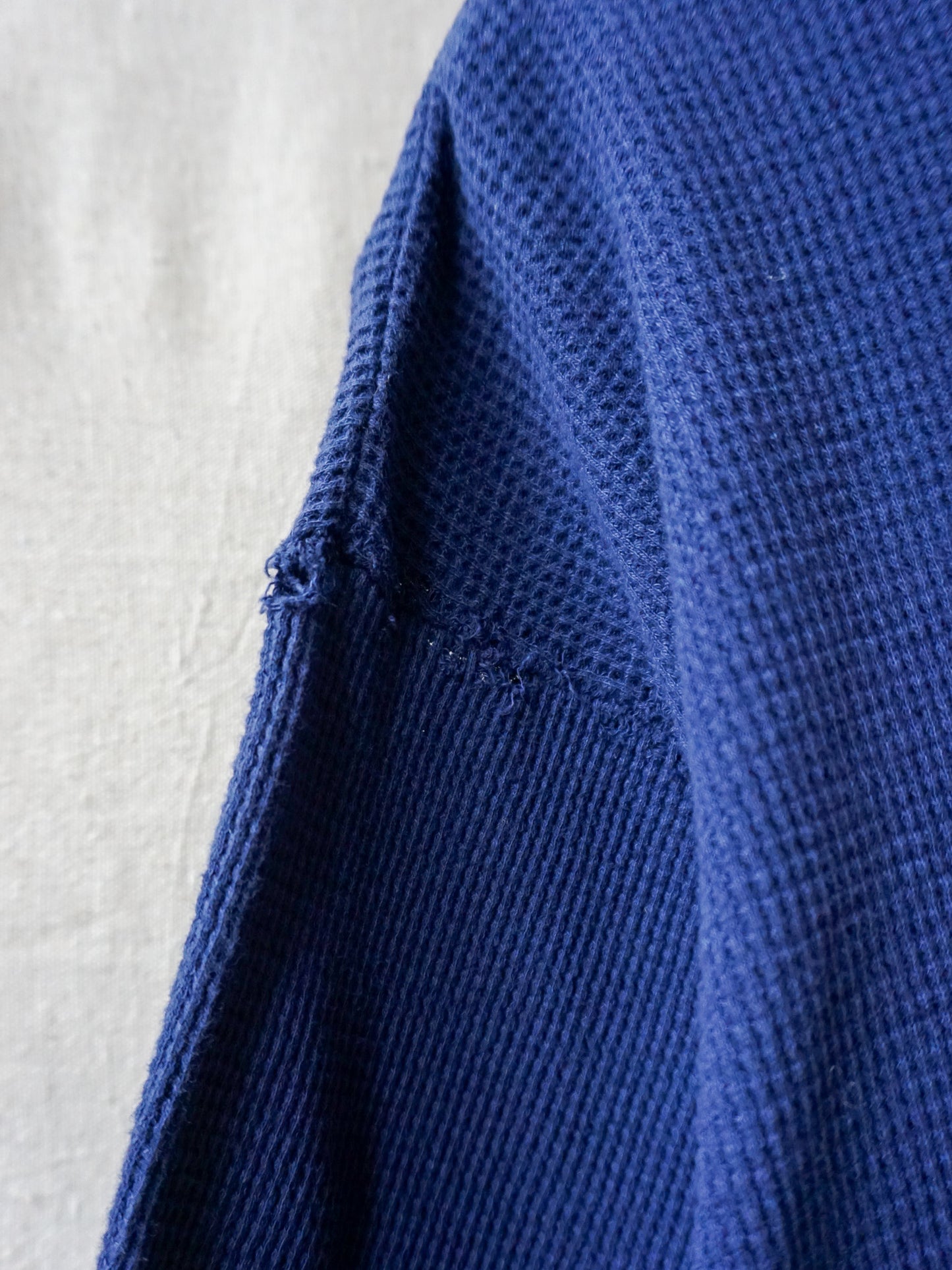Navy Waffle T-Shirt—[M/L]