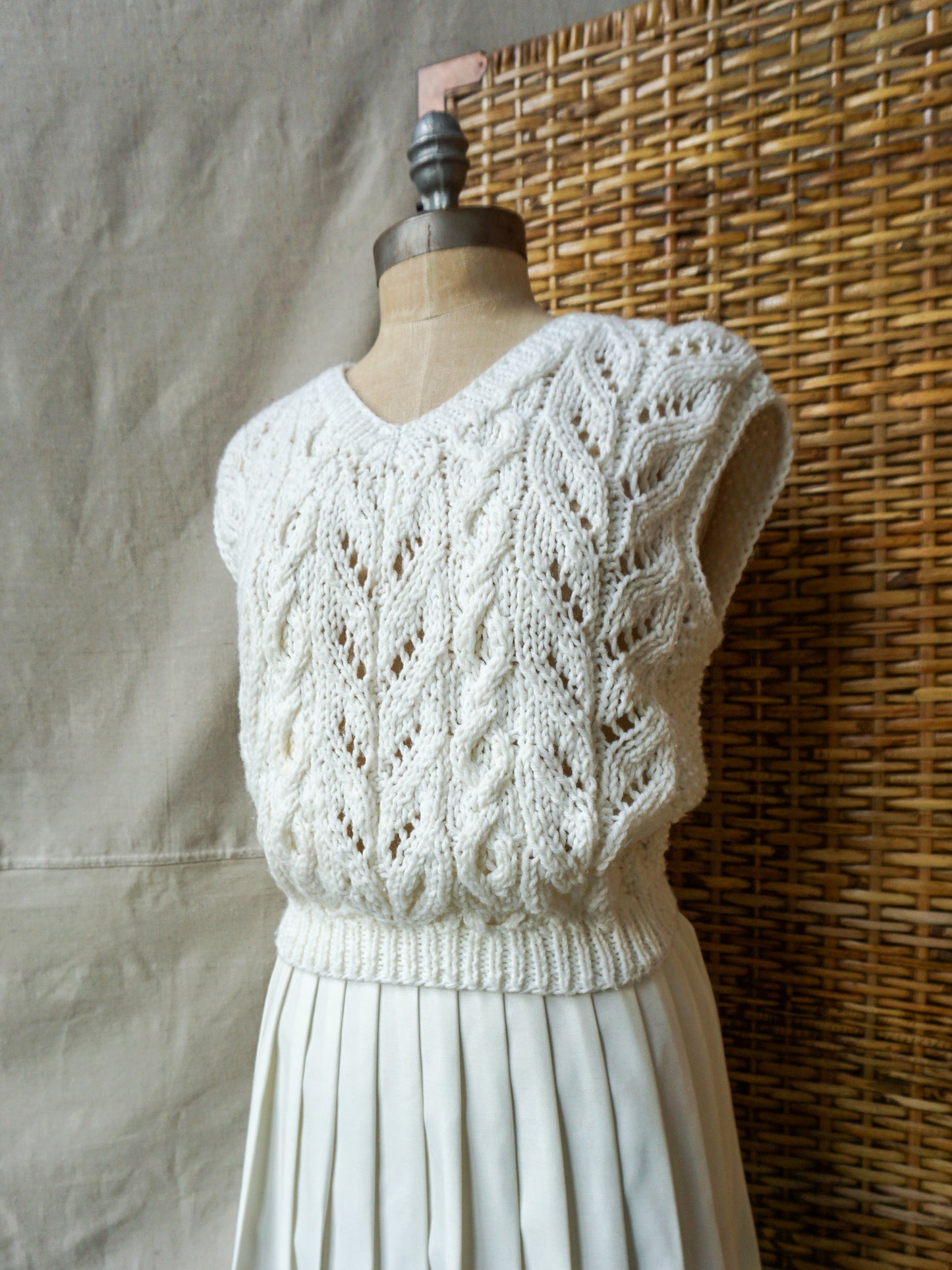 Hand Knit Vest—[M]