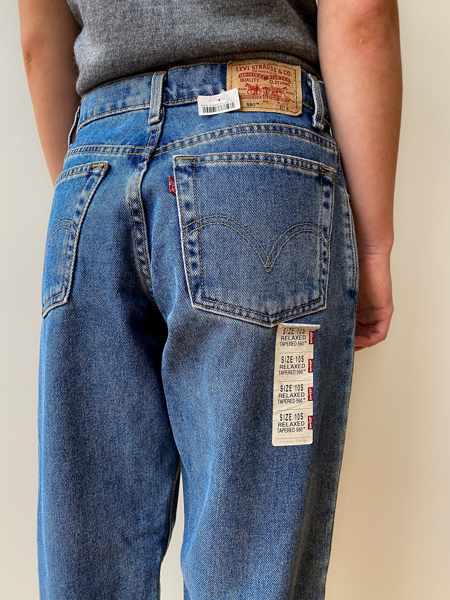 Levi’s 550 Jeans—[29x29]