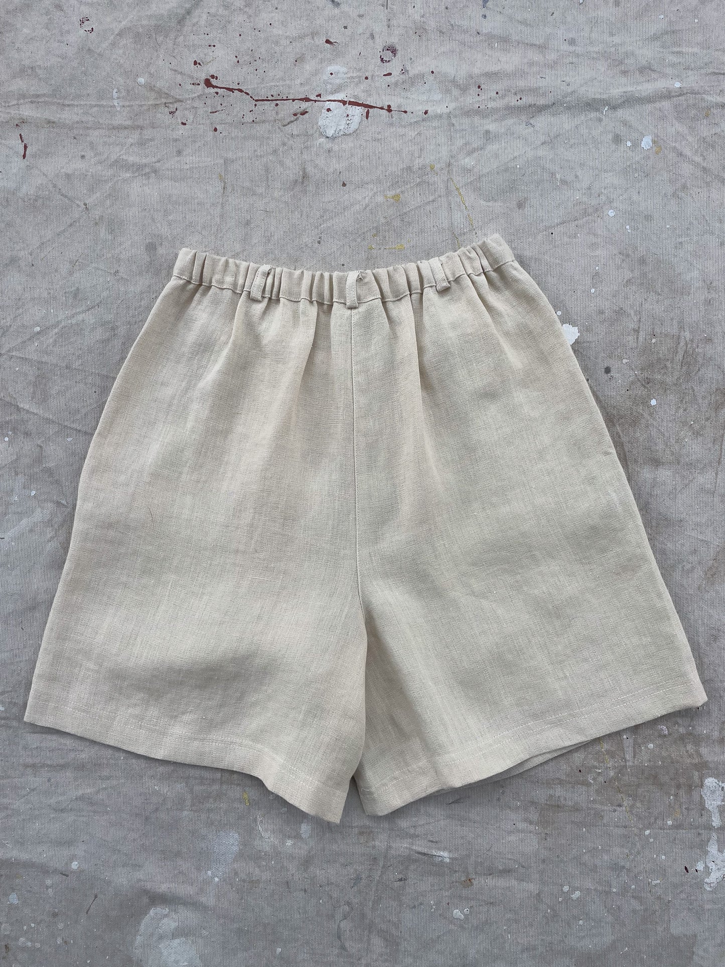 Garnet Hill Hight Waist Linen Pleated Shorts—[24]