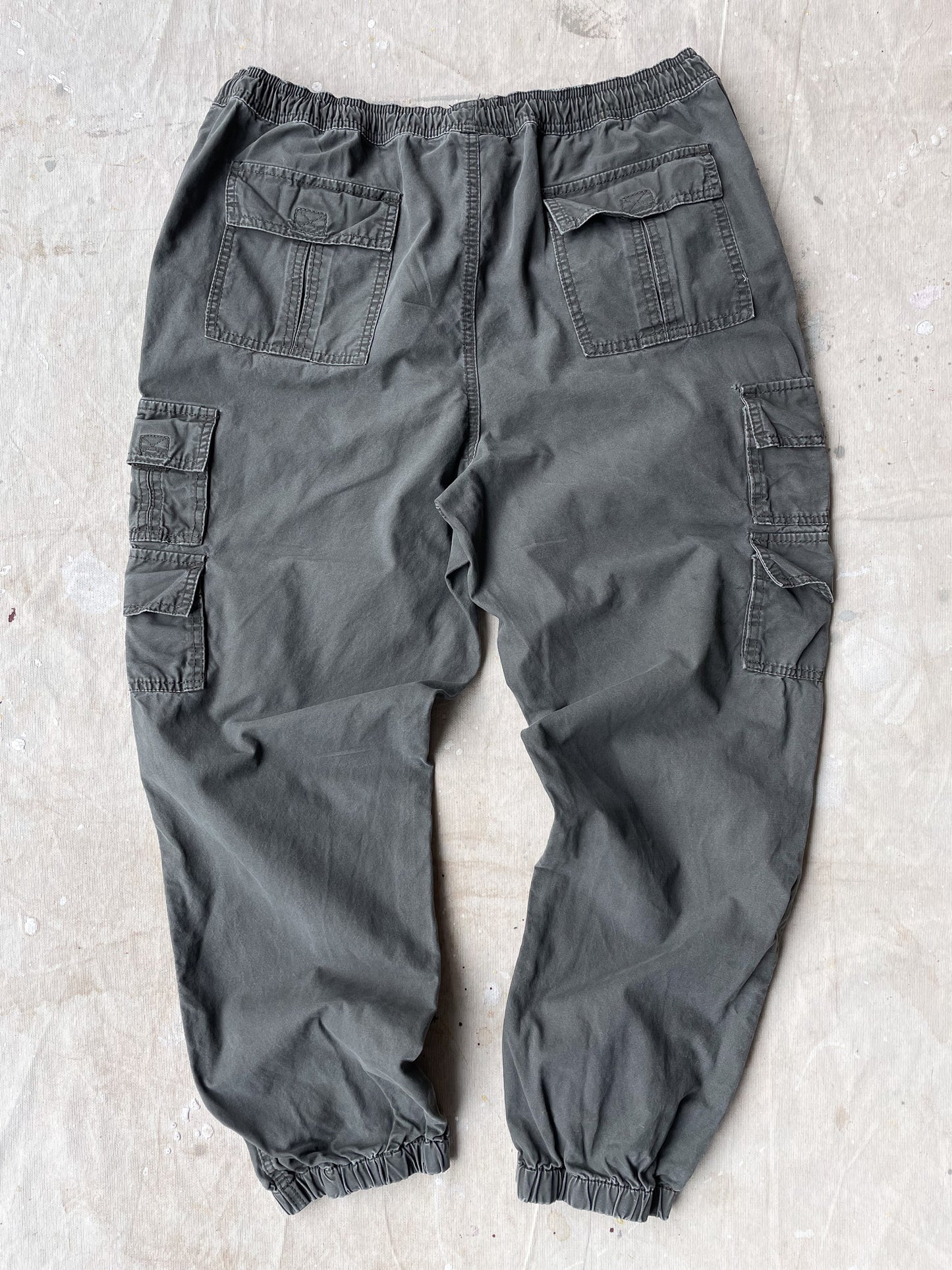 Cargo Synch Pants—[L]