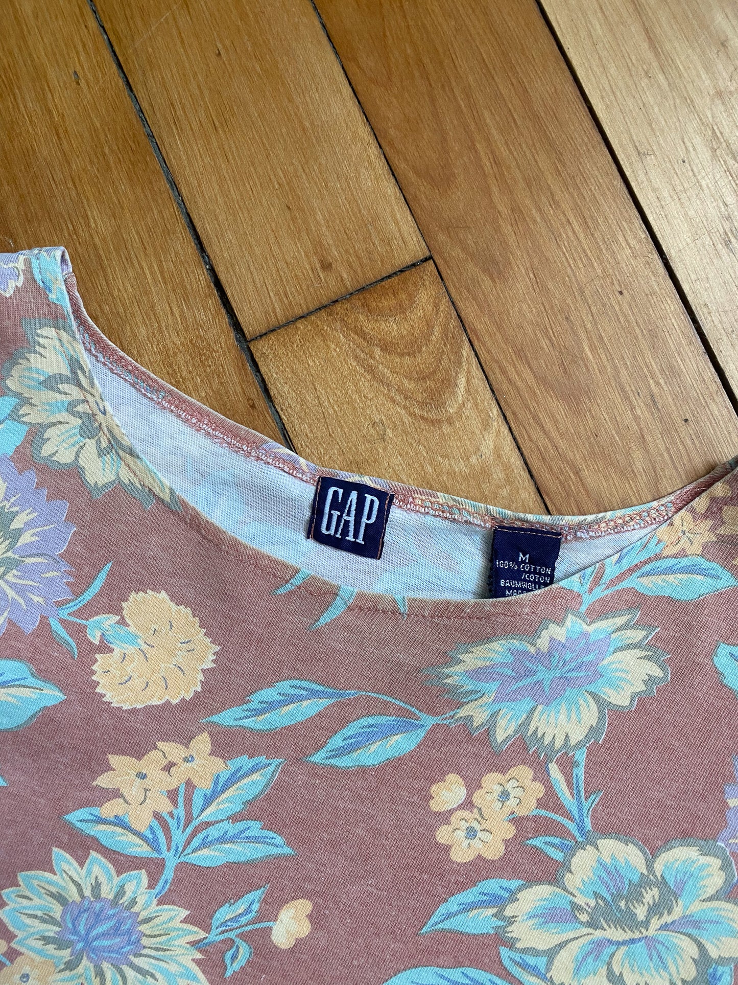 90's GAP All Over Floral T-Shirt—[M]