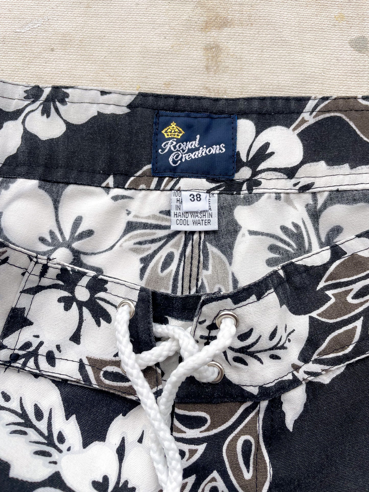 Hawaiian Swim Trunks—[L/XL]