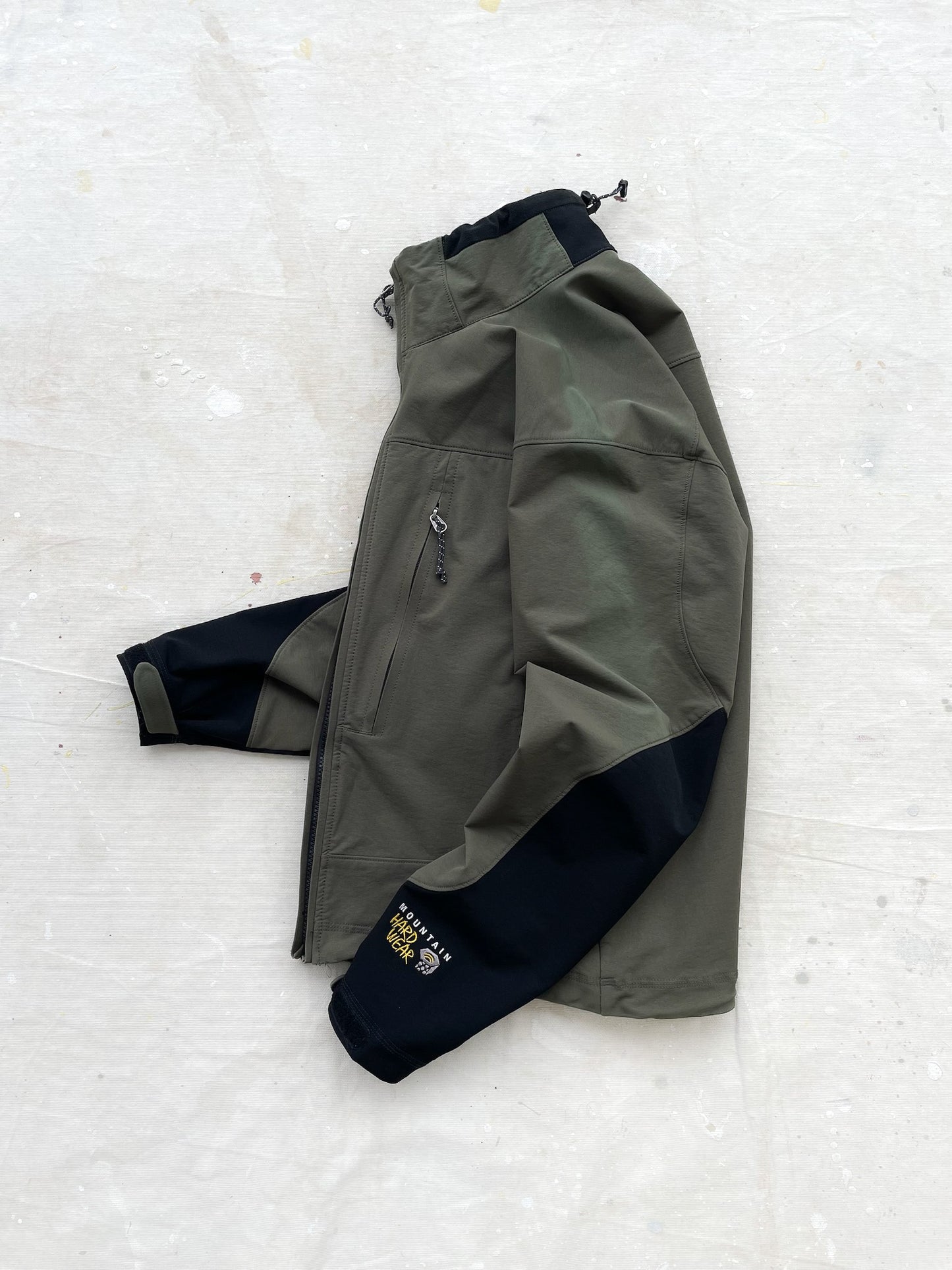 Mountain Hard Wear Conduit Softshell Jacket—[M]