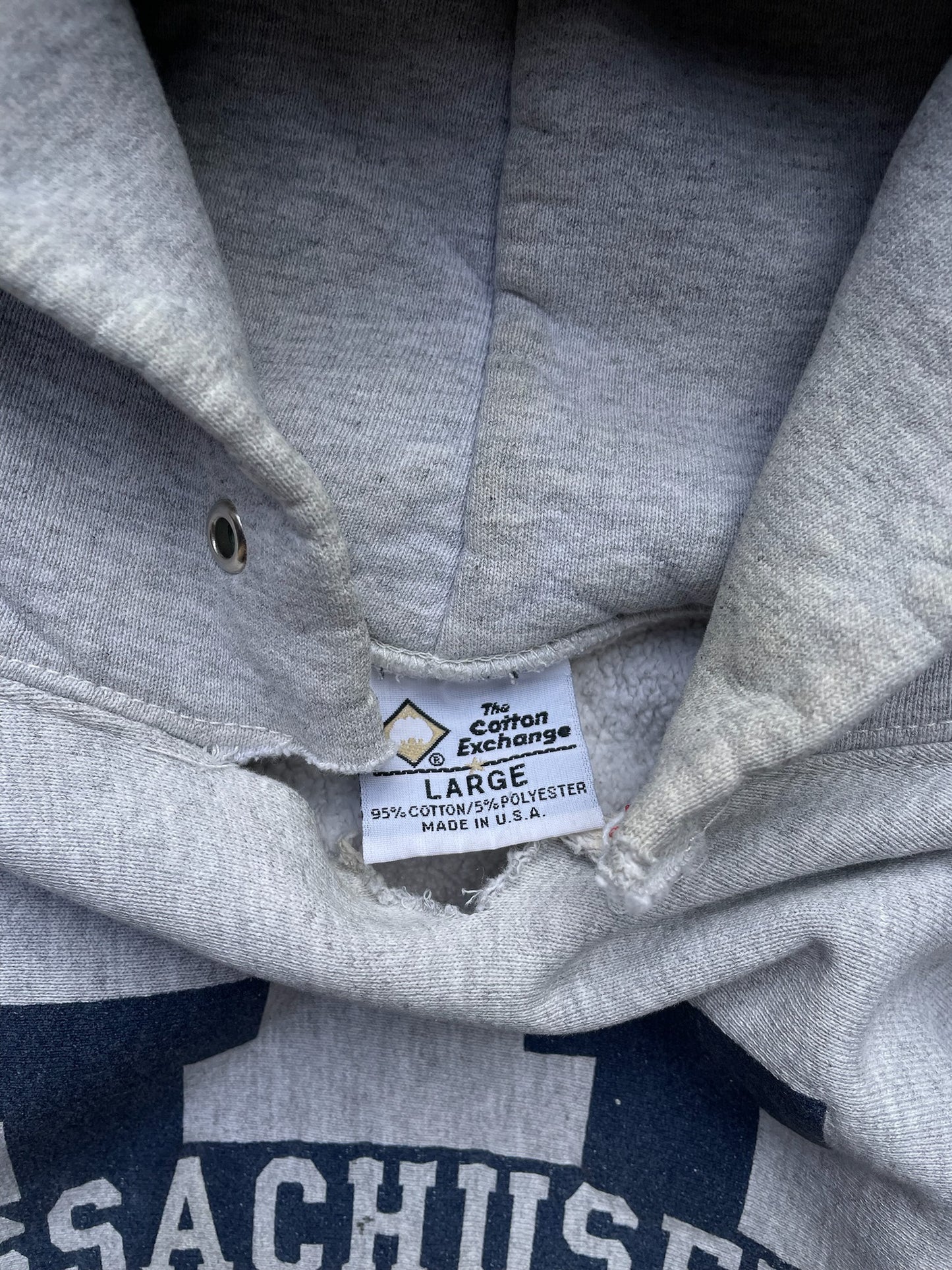 UMass Dartmouth Reverse Weave Cotton Exchange Hoodie—[L]