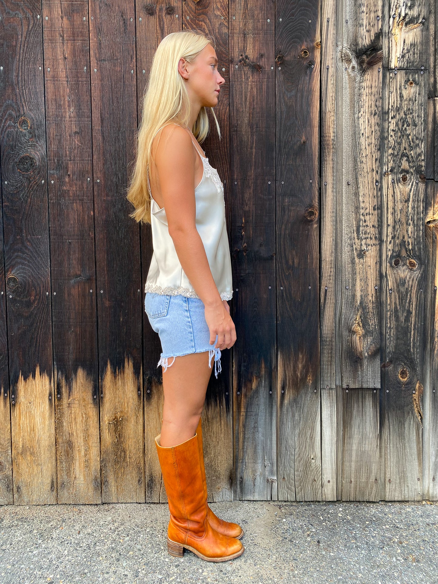 90's Floral Lace Cream Tank—[L]