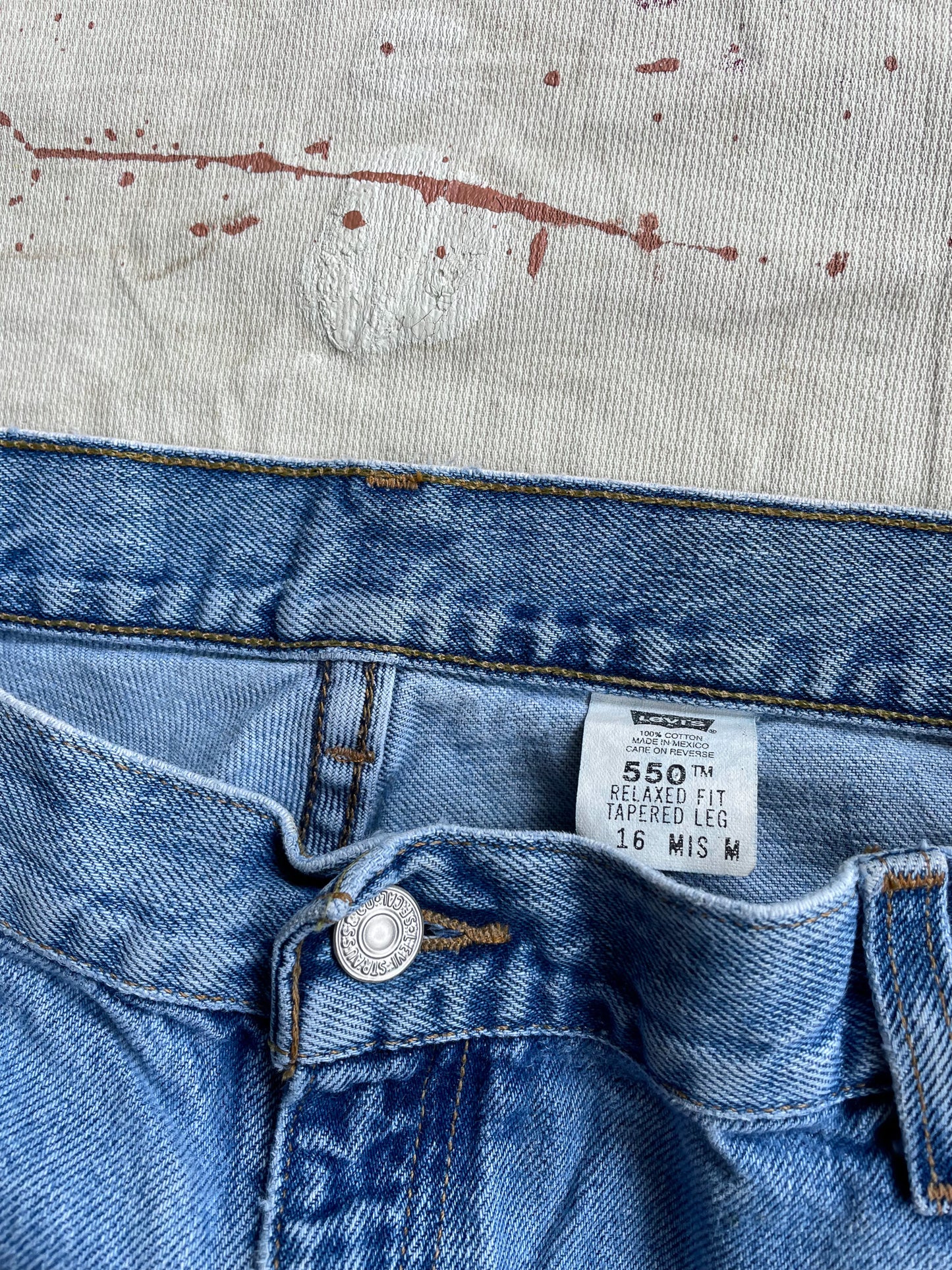 00's Levi's 550 Stone Washed Jeans—[34x30]