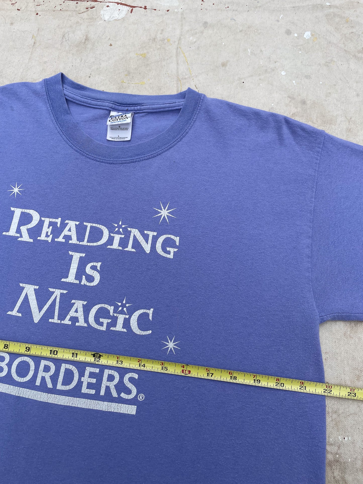 READING IS MAGIC T-SHIRT [L]