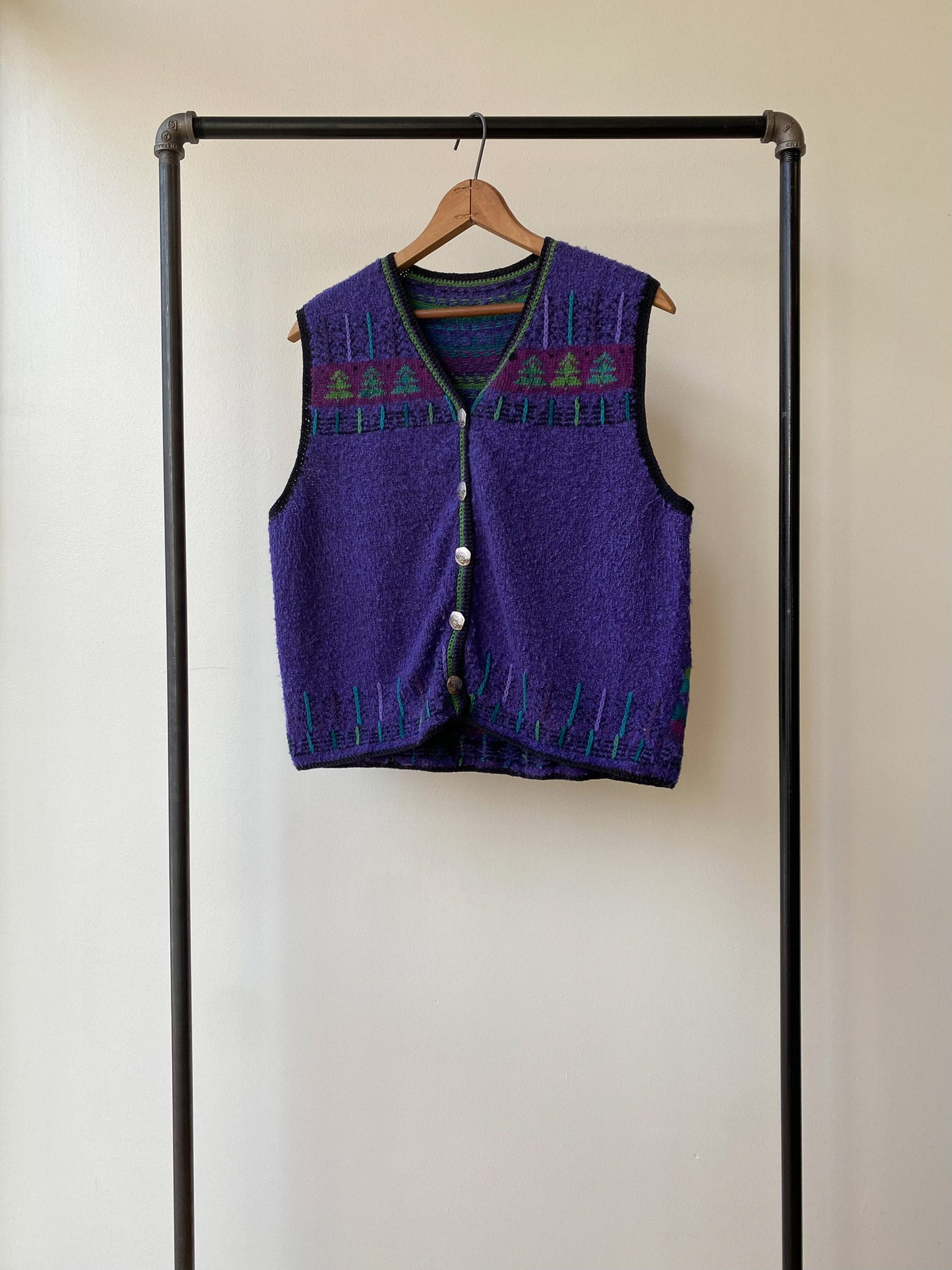 Festive Hand Knit Wool Sweater Vest—[M]
