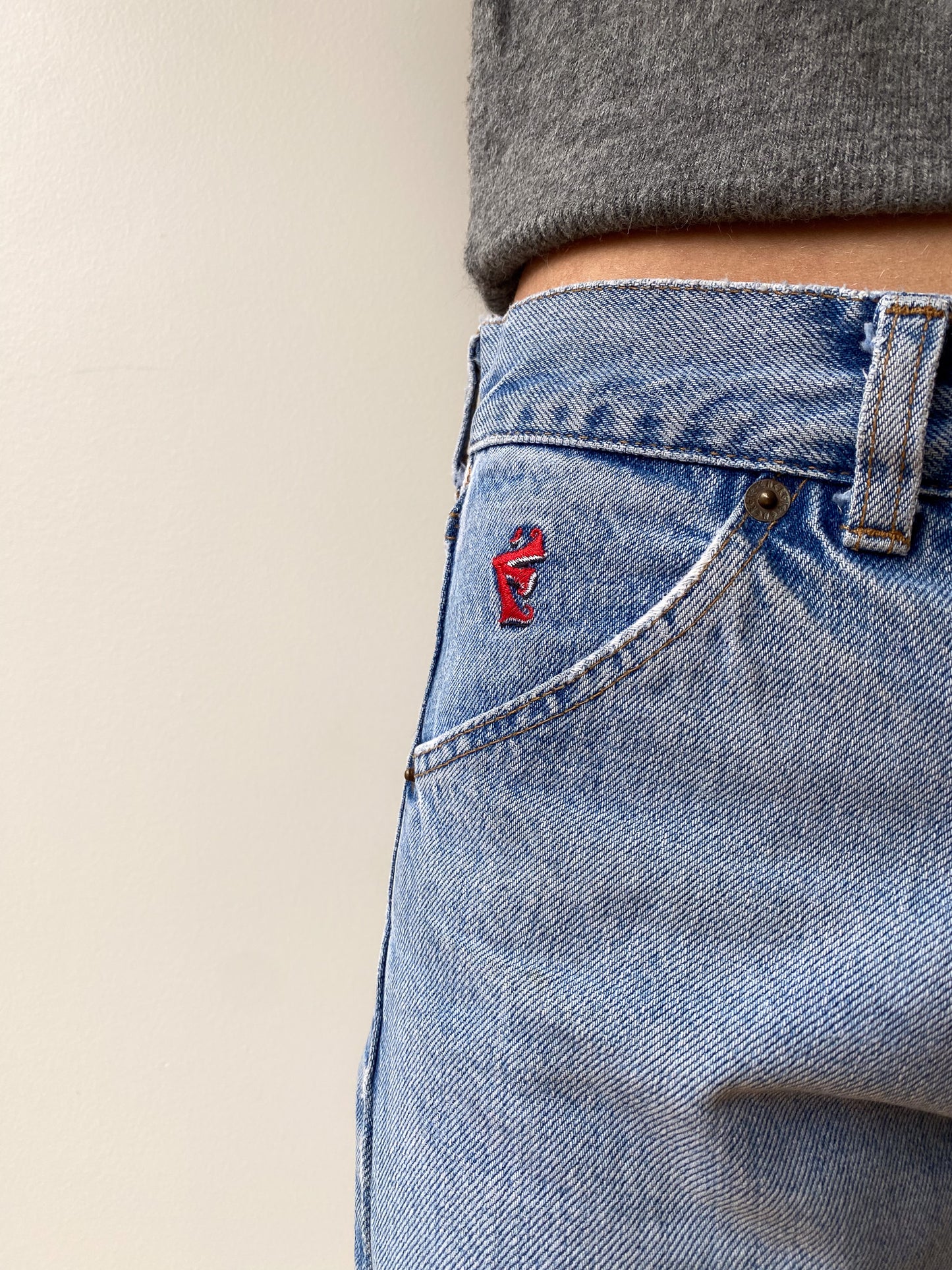 90's Energie Low Rise Flared Jeans—[28x34]