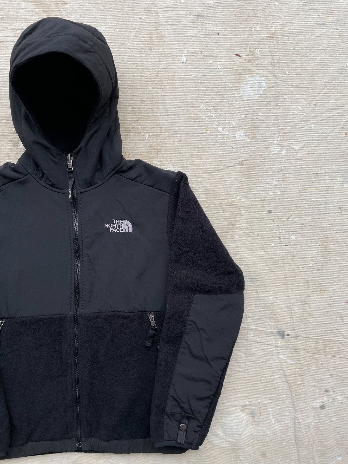 THE NORTH FACE HOODED DENALI FLEECE—BLACK [XS/S]