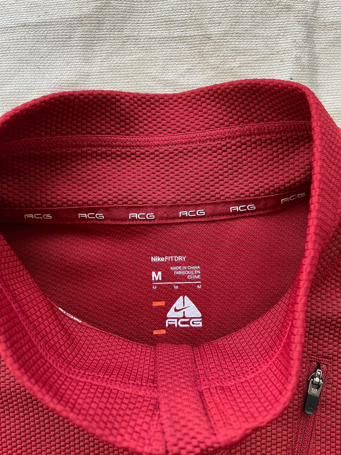 Nike ACG Dry Fit Quarter Zip Shirt—[M]