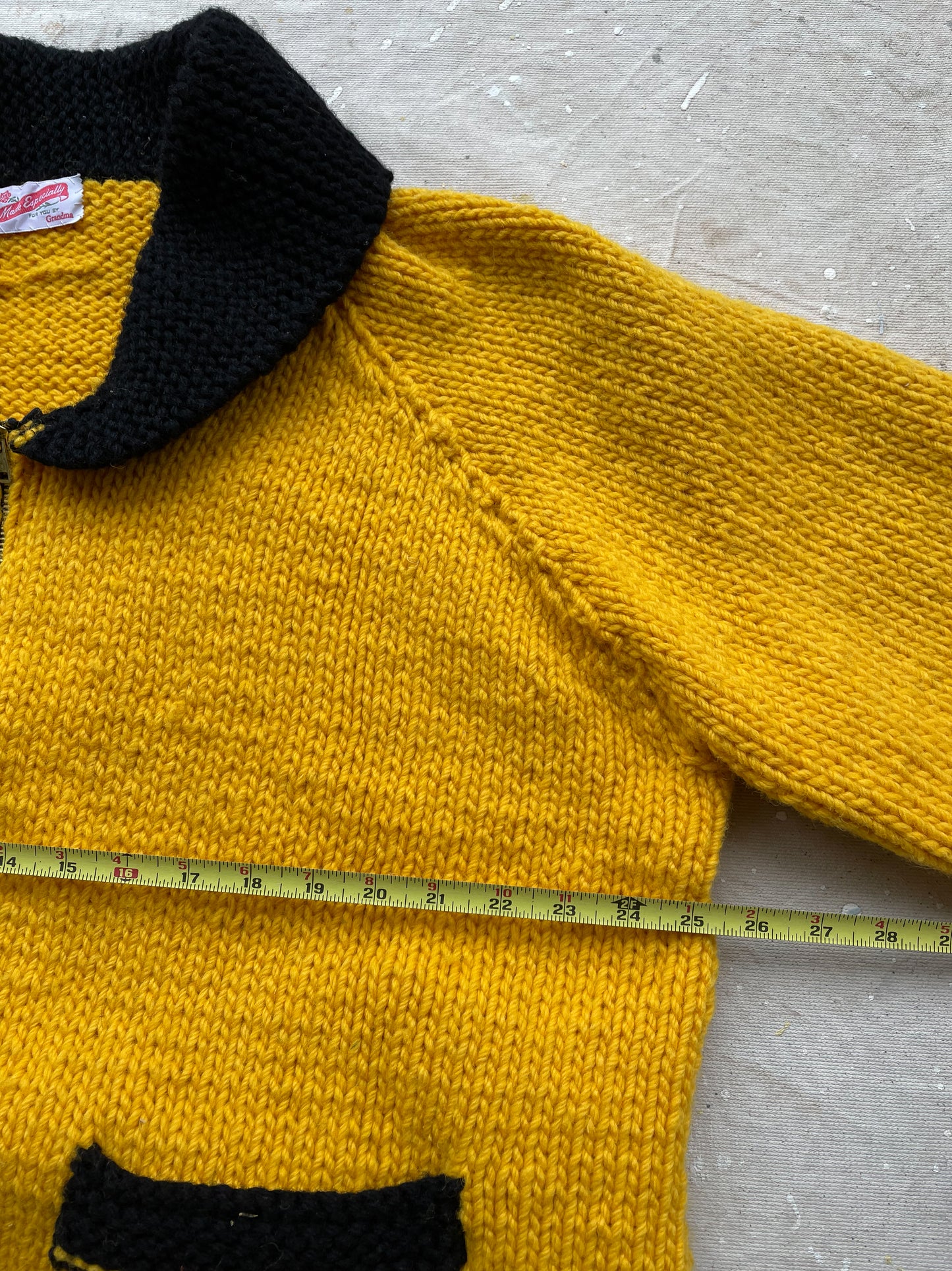 Grandma's Zip Cardigan Sweater—[XL]