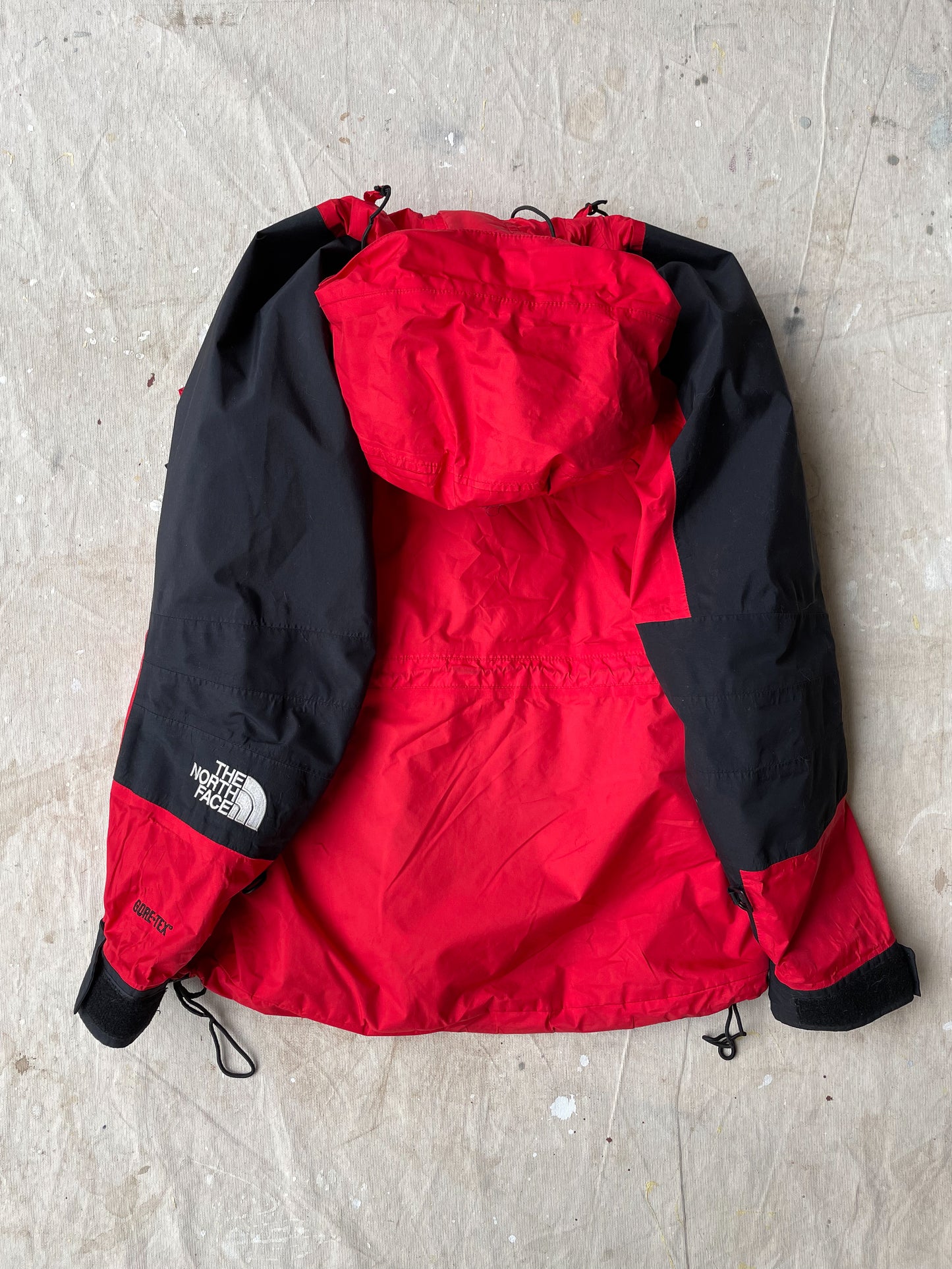 THE NORTH FACE JACKET—RED/BLK [S]